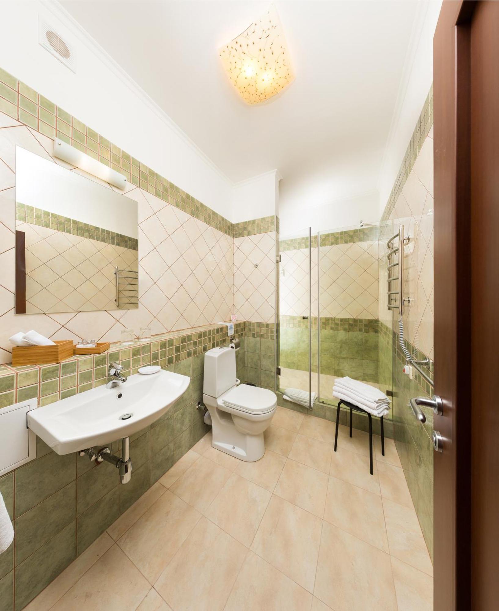Apartament Hotel by Derenivska Kupil Nizjnij Solotvyno Rom bilde